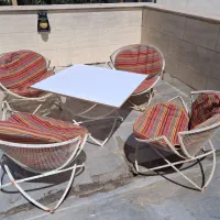 صندلی باغ نشین فلزی