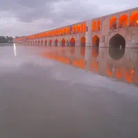 آپارتمان ۱۶۰ متری چهارباغ بالا