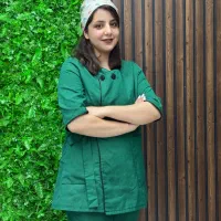 کاشت طبیعی و‌ پرتراکم مو و ابرو