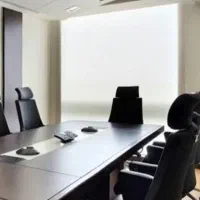 استخدام همکار خانم