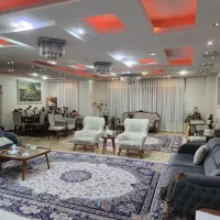 آپارتمان 200 متری / برج حافظ / خیابان بهار