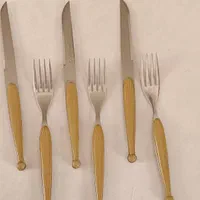 خردکن و 3 دست چاقو و چنگال