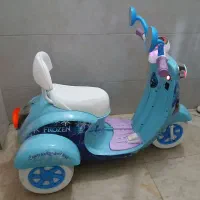 موتور طرح وسپای الیسا|اسباببازی|تهران, باغ خزانه|دیوار