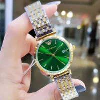 ساعت صفحه سبز زنانه(ولنتاین)|ساعت|اصفهان, شیخ اشراق|دیوار