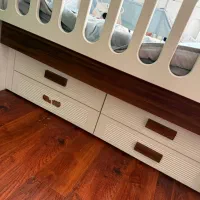 تخت کودک کشو دار|تخت و صندلی بچه|رشت, هلال احمر|دیوار