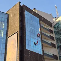 نیازمند نیرو کار در ارتفاع با طناب (راپل)