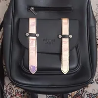 کوله پشتی مدرسه