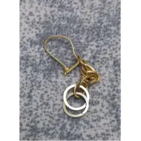 گوشواره گم شده