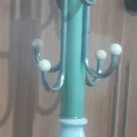 چوب لباسی ایستاده