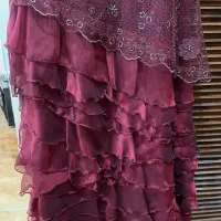 لباس مجلسی|لباس|ساری, |دیوار