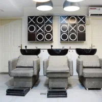 براشینگ کار و ابرو کار|استخدام درمانی، زیبایی، بهداشتی|تهران, هروی|دیوار