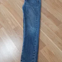 لباس بچه گانه|کفش و لباس بچه|خوی, |دیوار