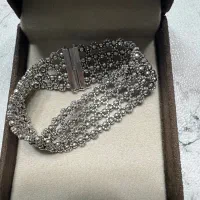 دست بند برند