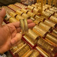 طلا بازنشستگان و مستمری‌تامین اجتمائی با چک و سفته