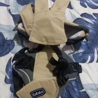 آغوشی نوزاد|کالسکه و لوازم جانبی|قرچک, زیبا شهر|دیوار