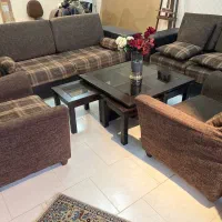 مبل هفت نفره با میز جلو مبل با ۴ عدد عسلی|مبلمان خانگی و میز عسلی|تهران, حبیب الله|دیوار