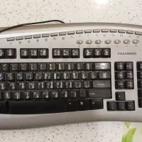 ۲ عدد کیبورد MEVA یکی یا پورت ps2 یکی usb