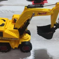 ماشین کنترلی لودر باتری خور|اسباب‌‌بازی|کرج, شهرک جهان‌نما|دیوار