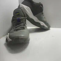 کفش هندبال ، بسکتبال ، والیبال