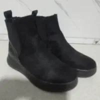 نیم پوت در حد نو سایز ۳۸قیمت چهارصدهزار