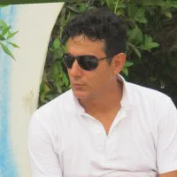 آموزش شنا و غواصی و نجات غریق