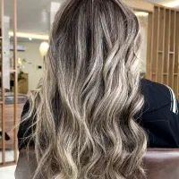 رنگ و لایت تخصصی|خدمات آرایشگری و زیبایی|هشتگرد, هشتگرد قدیم|دیوار