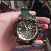 ساعت خفن مشکی طلایی|ساعت|رشت, سعدی (تختی)|دیوار