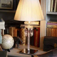 آباژور کنارسالنی و رومیزی طرح باکارا باکارات|چراغ خواب و آباژور|تهران, اکباتان|دیوار