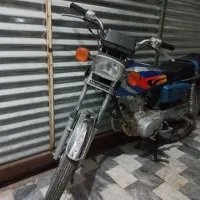 موتور|موتورسیکلت|قم, زاویه|دیوار