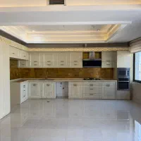 ۲۸۰ متر / جنوبی / ۳ خواب / ۲ پارکینگ