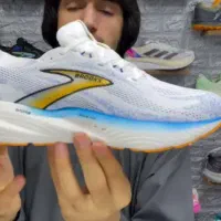 دو جفت کفش گمشده