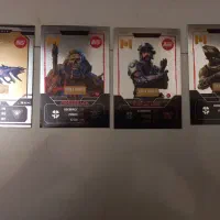 ۴ کارت کالاف ، یک عدد گان متیک و ۳ عدد اسکین لجندر