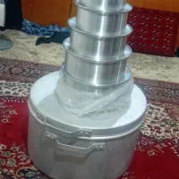 سرویس ۶عدد  قابلمه  ویک عدد دیگ