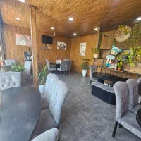 به دونفر نیاز مند هستیم