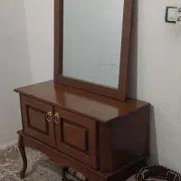 میز آینه.گنجه