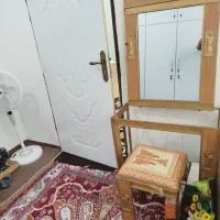 میز آرایشی با صندلی