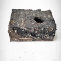 هیزم خشتی جامد