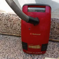 یک دستگاه جاروبرقی