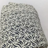 تعدادی لباس درحد نو