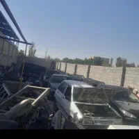 خودرو فرسوده  سواری و نیسان ۳۸۰۰ تاکسی