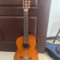 گیتار یاماها c40