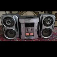 ضبط و باند قدیمی و اسپیکر کارکرده