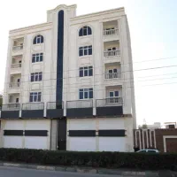 مغازه تجاری در بهترین لوکیشن متراژ ۸۵ بالا و پایین