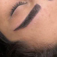 میکروبلیدینگ  ابرو