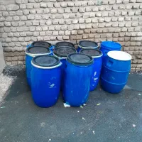 بشکه پلاستیکی|ظروف نگهدارنده، پلاستیکی، یک‌بارمصرف|رباط‌کریم, رباط‌کریم|دیوار