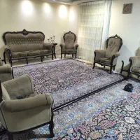 مبل راحتی سلطنتی با ناهار خوری