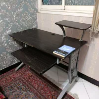 فروش فوری میز و صندلی تحریر