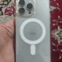 ایفن ۱۵ پرومکس