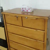 کمد قدیمی|کلکسیون اشیاء عتیقه|شاهینشهر, شیخ بهایی|دیوار