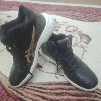 کفش والیبال آسکس